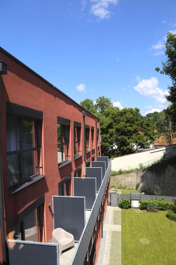 Arbio I Urbanstay Serviced Studios & Apartments Грац Екстер'єр фото